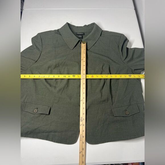 Lane Bryant Olive Green Button Front Light Jacket Womens Plus Sz 26 EUC - Picture 11 of 14